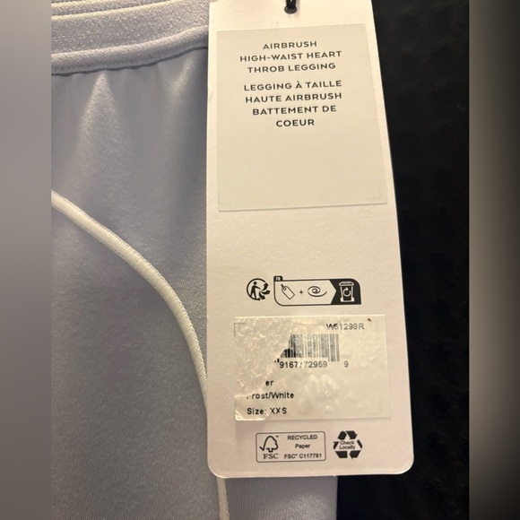 ALO Yoga Airbrush High-Waist Heart Throb Legging Winter Frost/White XXS - Picture 7 of 7